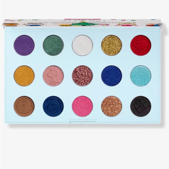 Wet n Wild Merry Christmas Charlie Brown Peanuts eyeshadow palette sealed - Picture 2 of 3